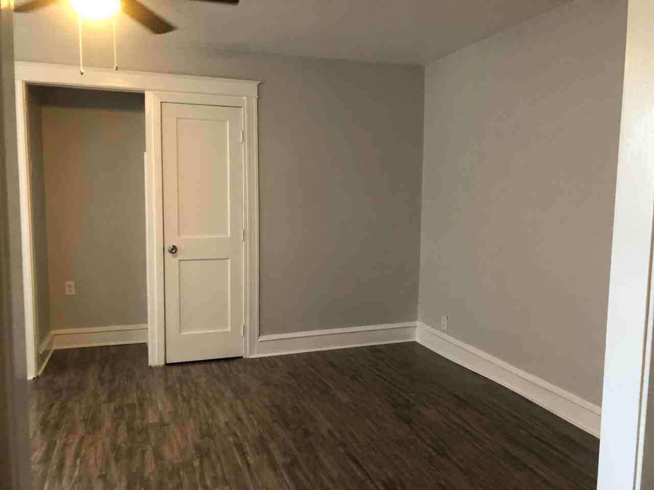 Devonshire Hall - Photo 6 of 13