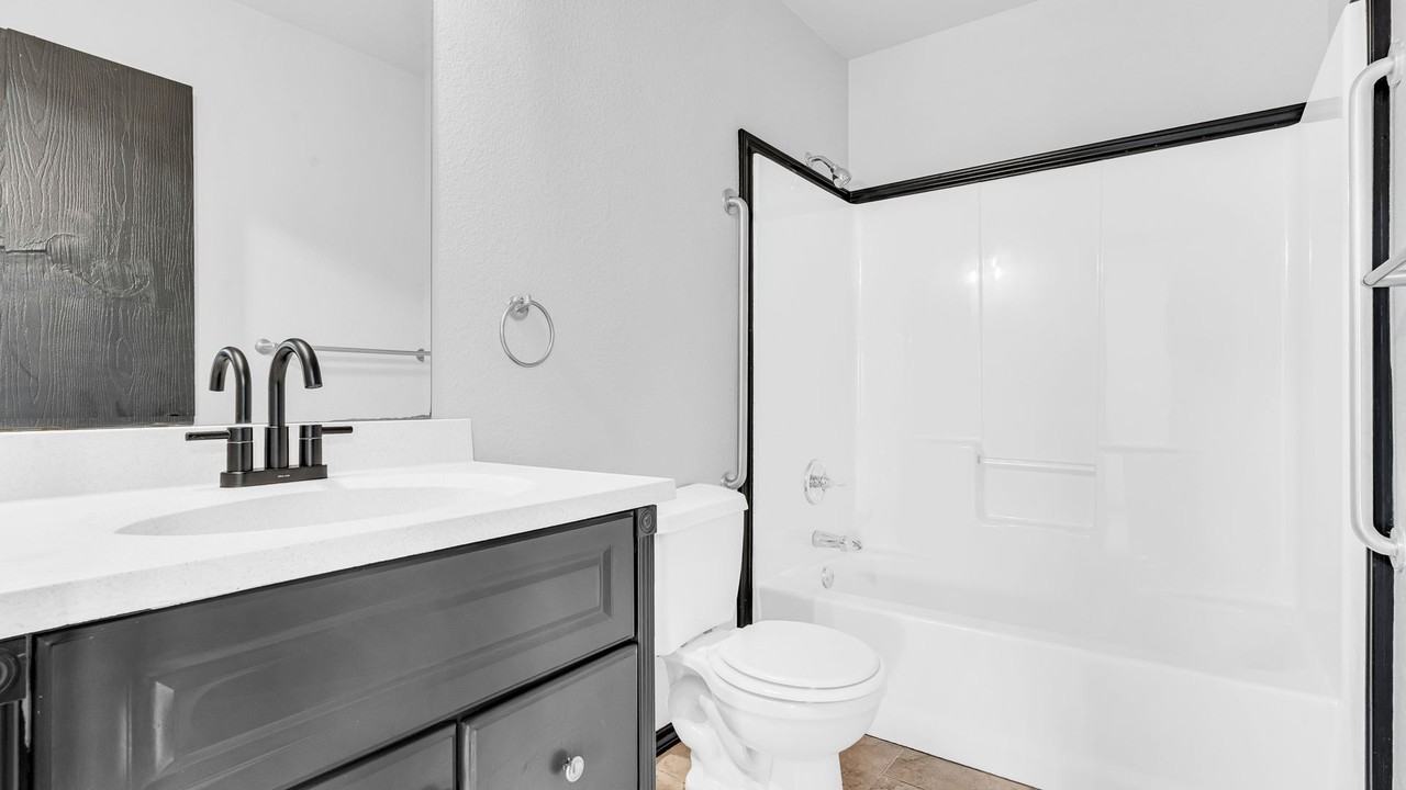 Carter - Photo 3 of 9