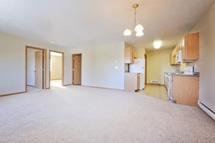 Golden Ridge Apts./700 Walders St - Photo 1 of 1