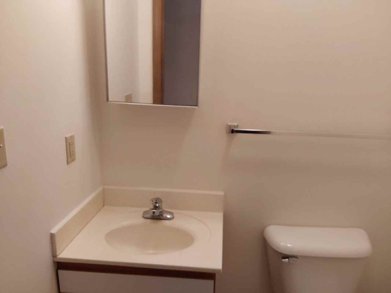 601 Circle Dr - Photo 5 of 5