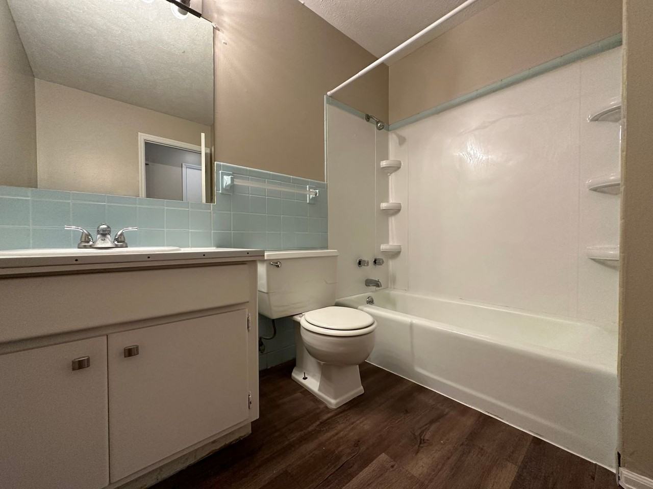 601 Bradley Drive - Photo 7 of 11