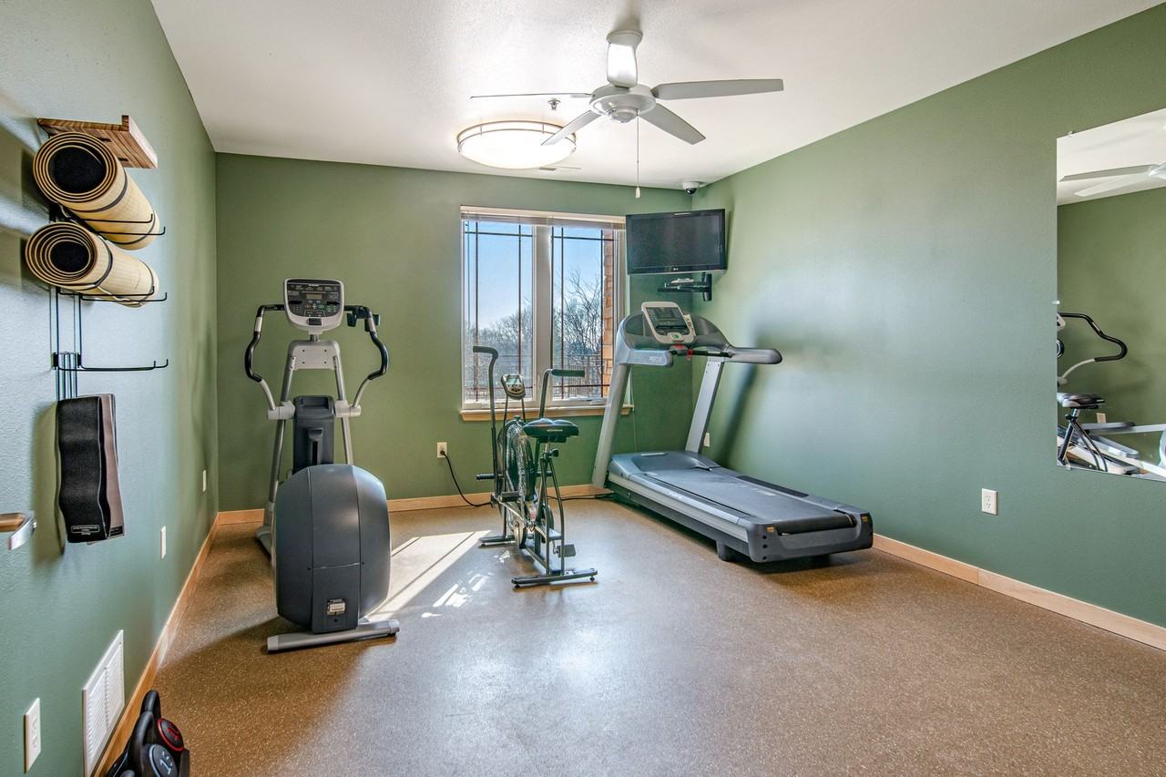 Overlook at Midtown - Photo 6 of 13