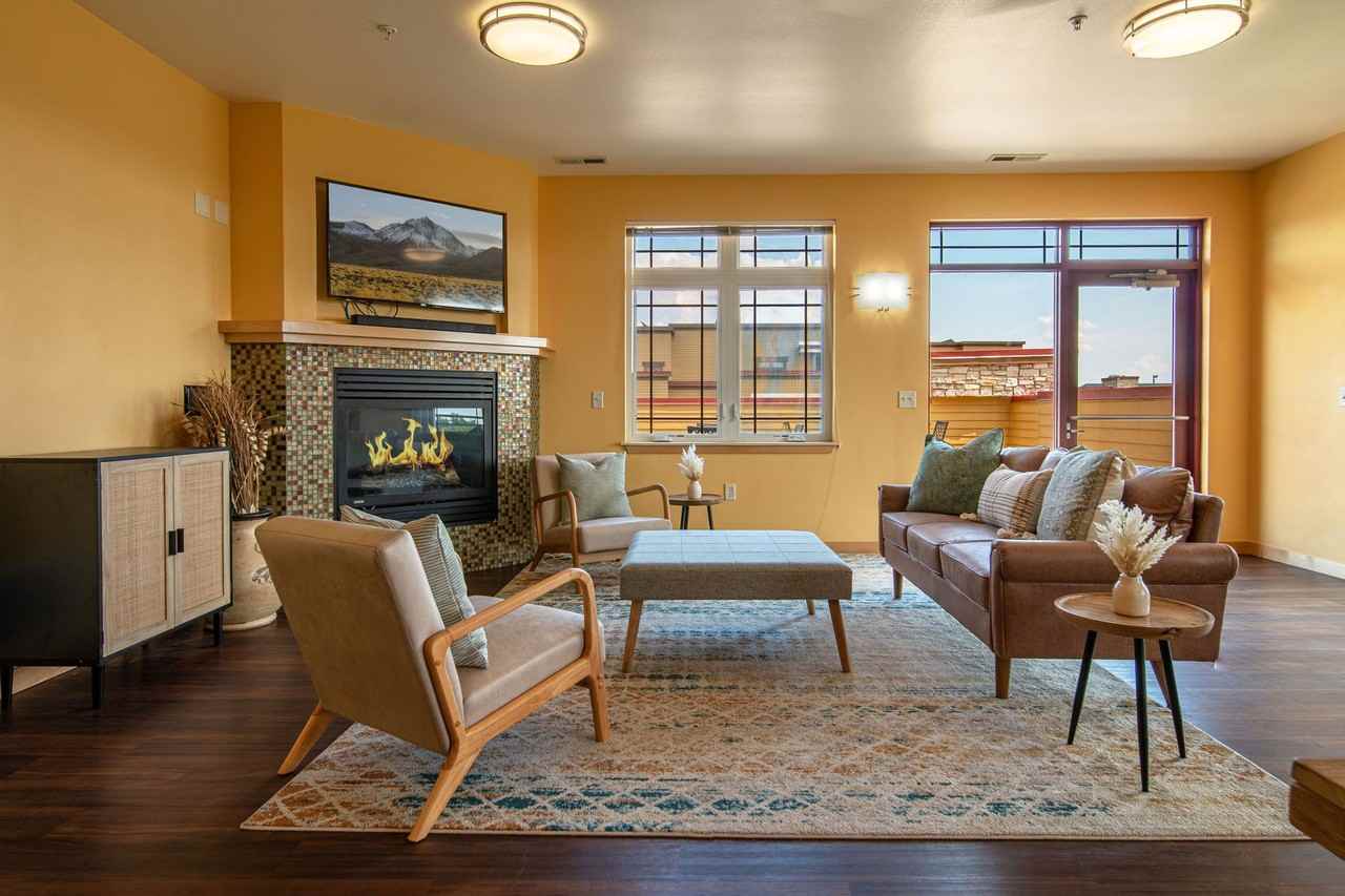 Overlook at Midtown - Photo 7 of 13