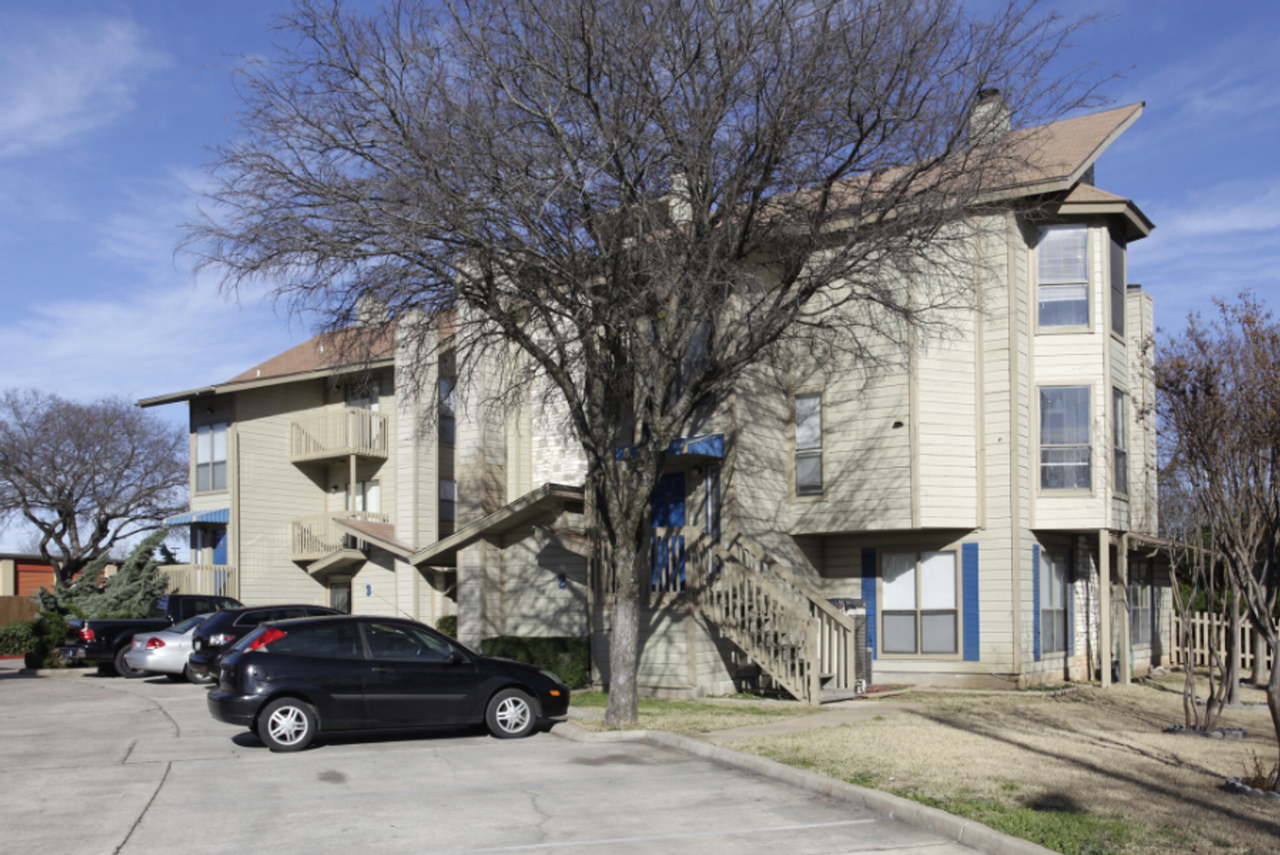 Cedar Station Apartments - Photo 3 of 16