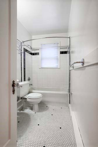 MONTEREY APARTMENTS (SCHP03) - Photo 5 of 18