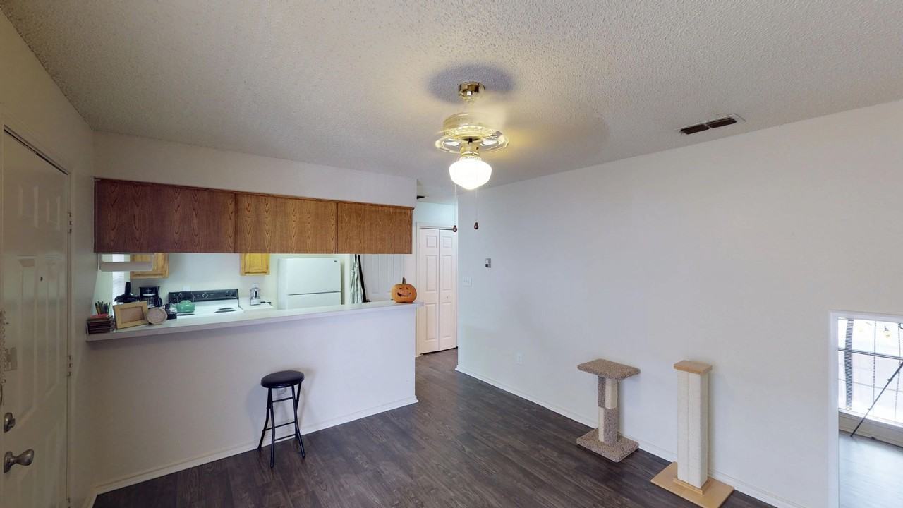 Craig Place II - Photo 6 of 11