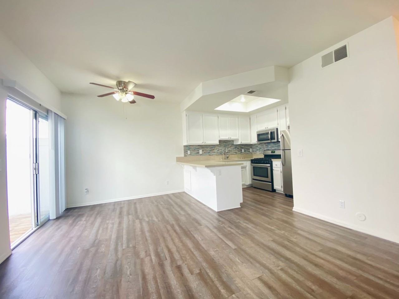 Casa Townhomes - Photo 7 of 16