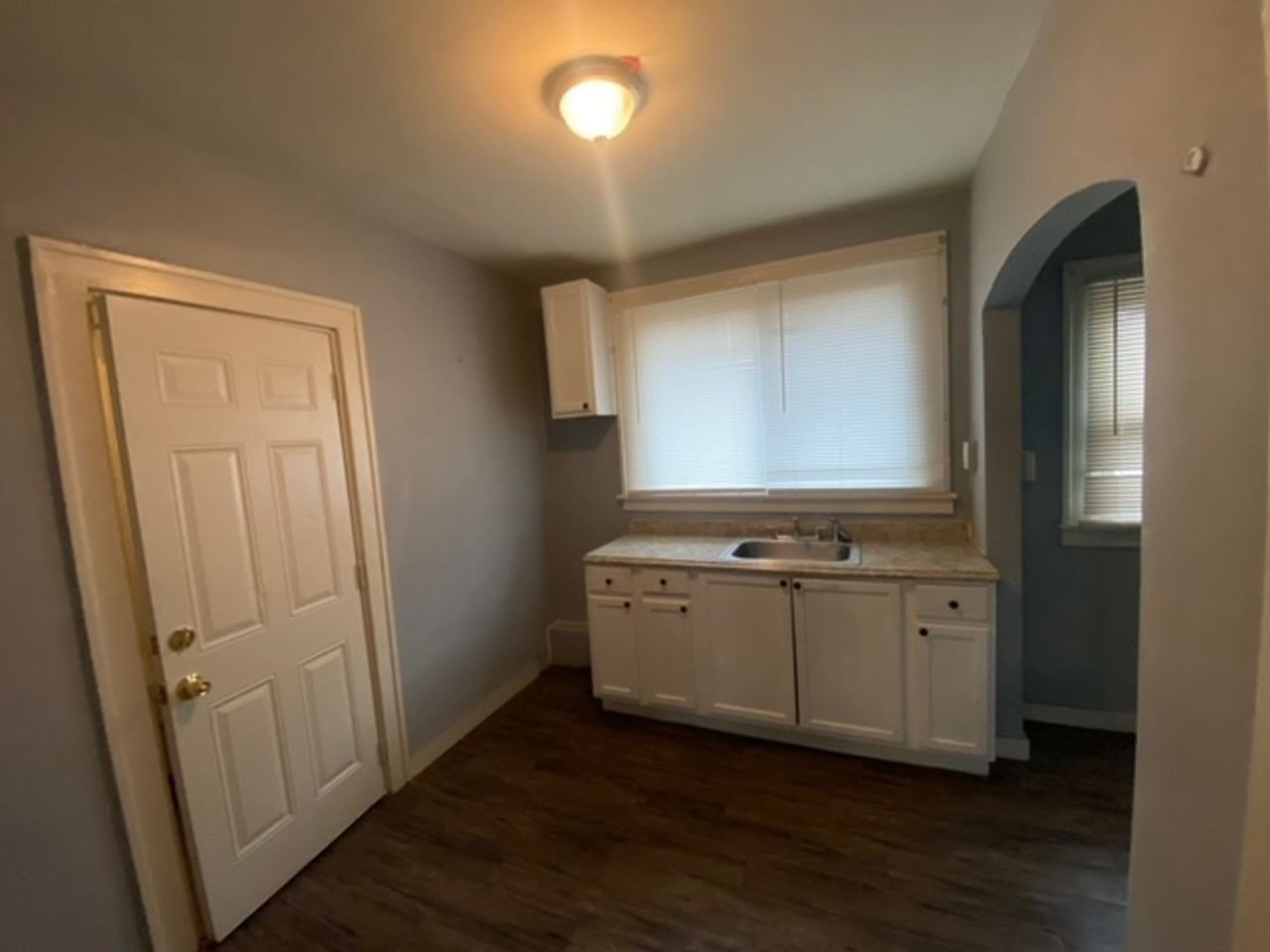 4243 Clements St - Photo 7 of 11