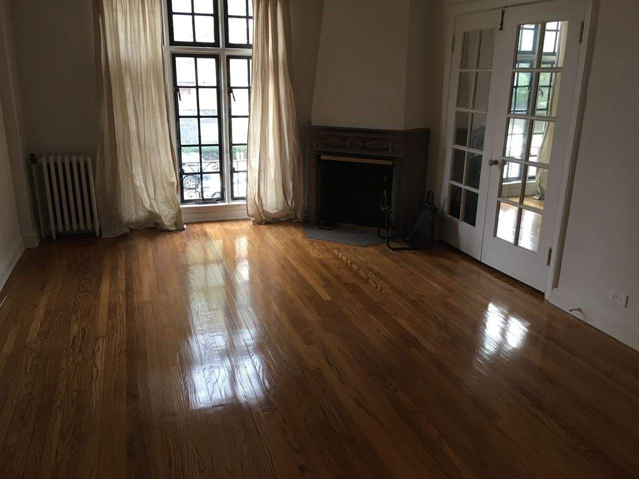 310 - *The Chaumont Building* - Photo 3 of 11