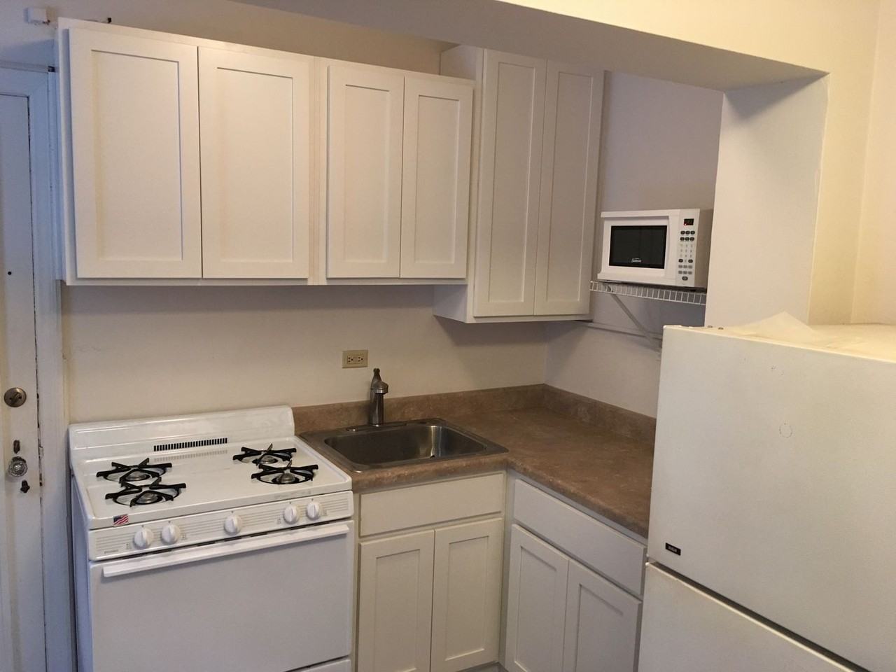 310 - *The Chaumont Building* - Photo 6 of 11