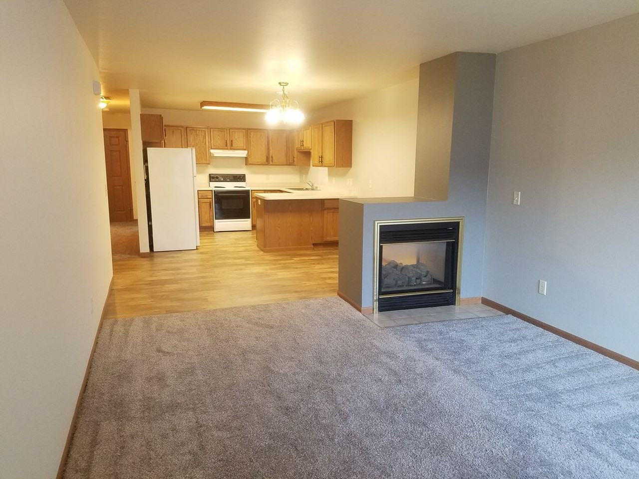 2825 Prestige Ct - Photo 4 of 21