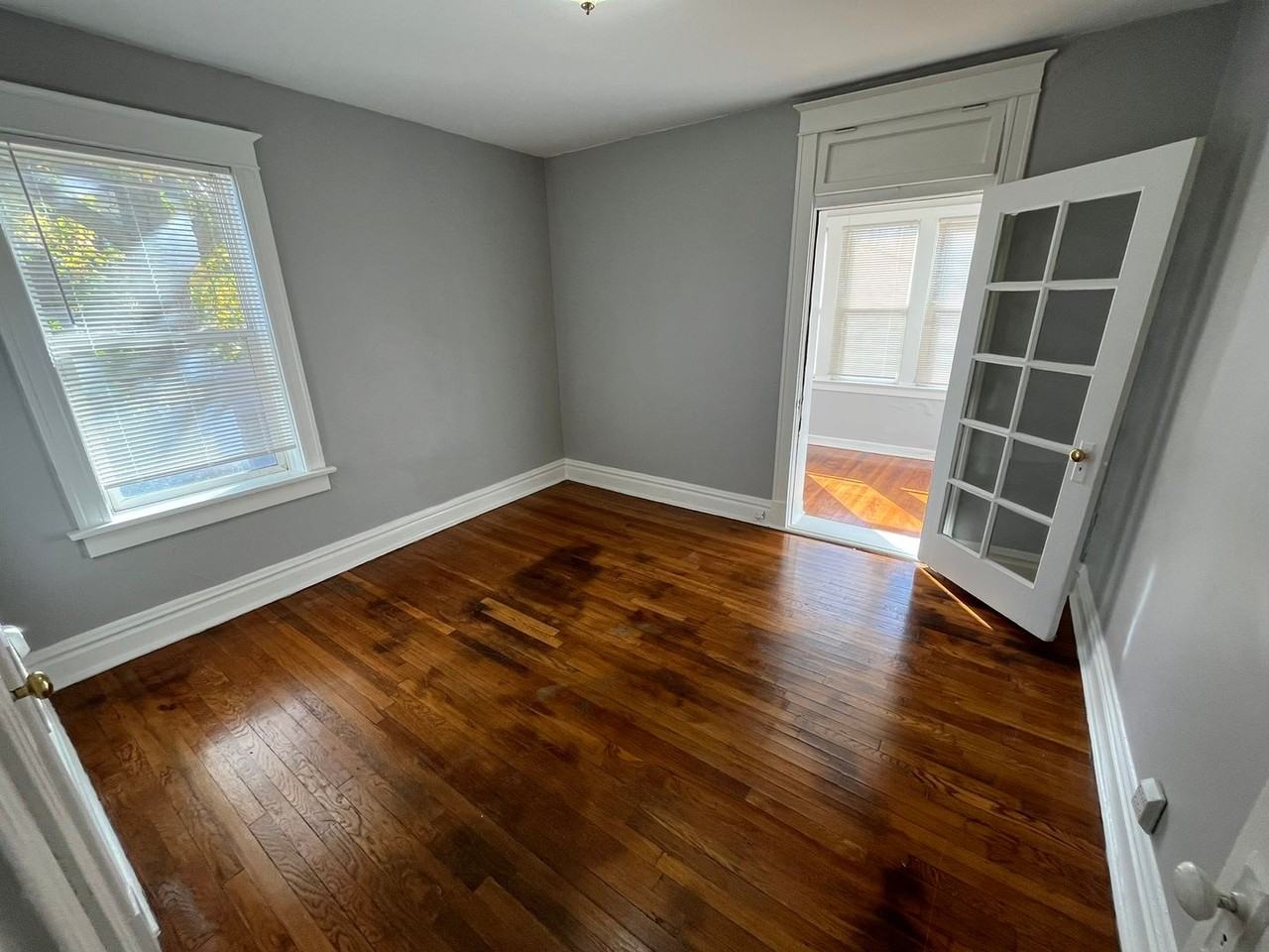 5000 Lindenwood - Photo 6 of 7