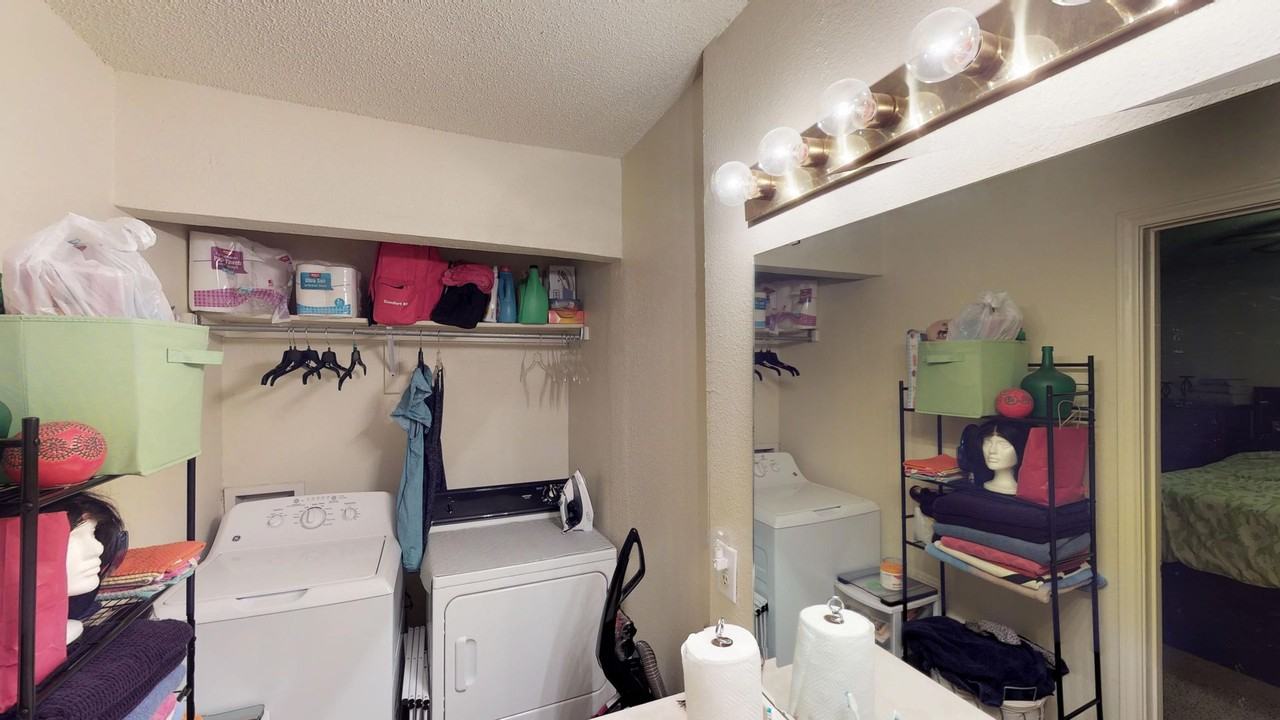 Remington Place - Photo 4 of 21