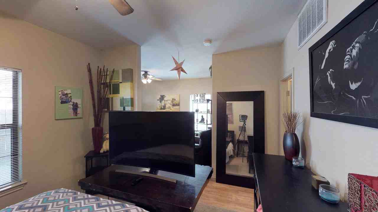 Prairie Place - Photo 4 of 10