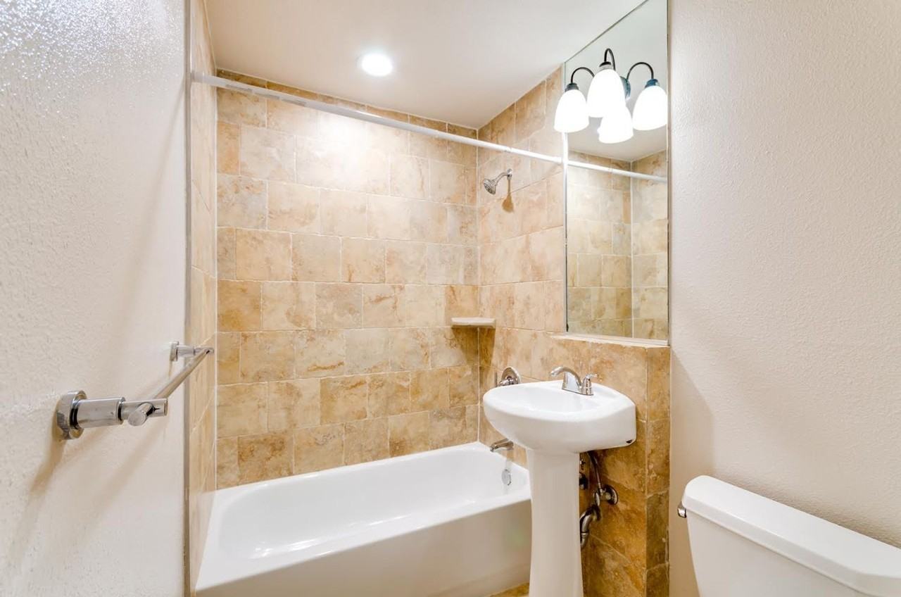 Canyonwood Apartments - Photo 6 of 10