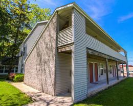 092-406 E Elm - Photo 1 of 1