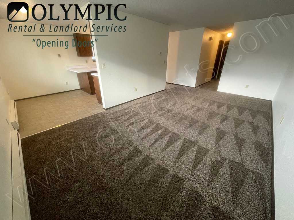 2116 Soroya Ct Sw - Photo 3 of 13