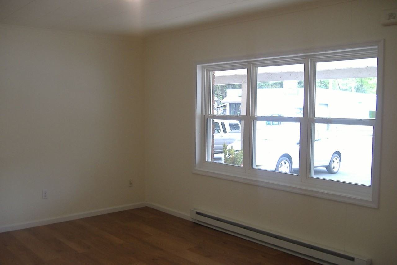 West Main Apartments - Photo 2 of 4