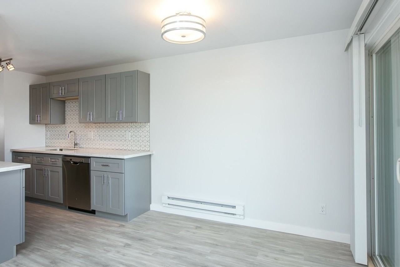 The Deering Apartments - Photo 6 of 18