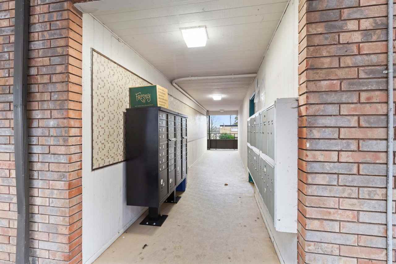 39th Ave Flats - Photo 5 of 5