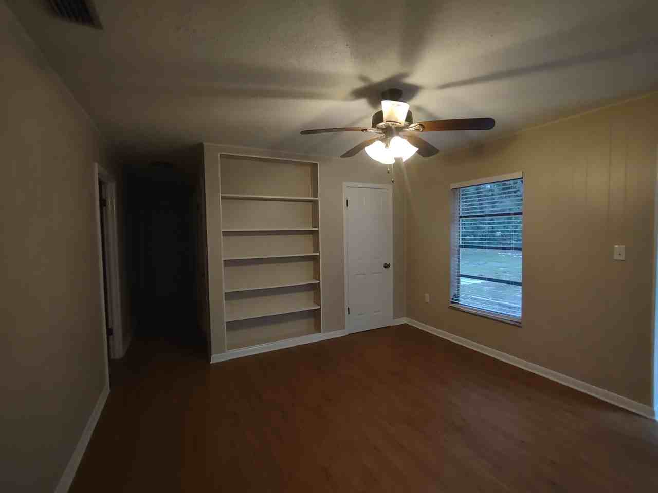 10291 W Central St - Photo 3 of 20