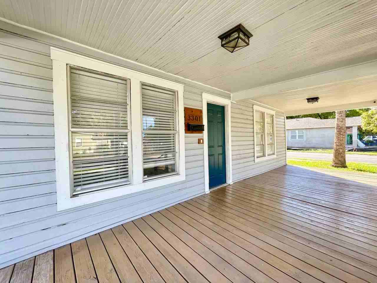 3301 E 25th Ave - Photo 3 of 24