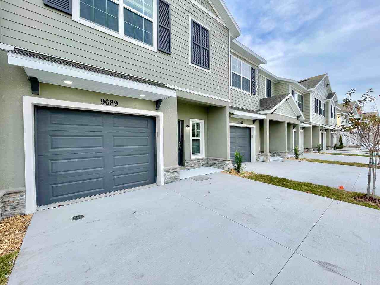 9689 Sweetwell Pl - Photo 2 of 33