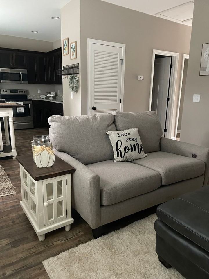 Spring Creek Apartments - Photo 3 of 13