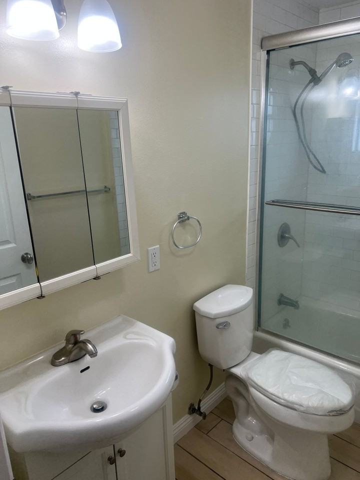 3856 S. Normandie Ave - Photo 7 of 34