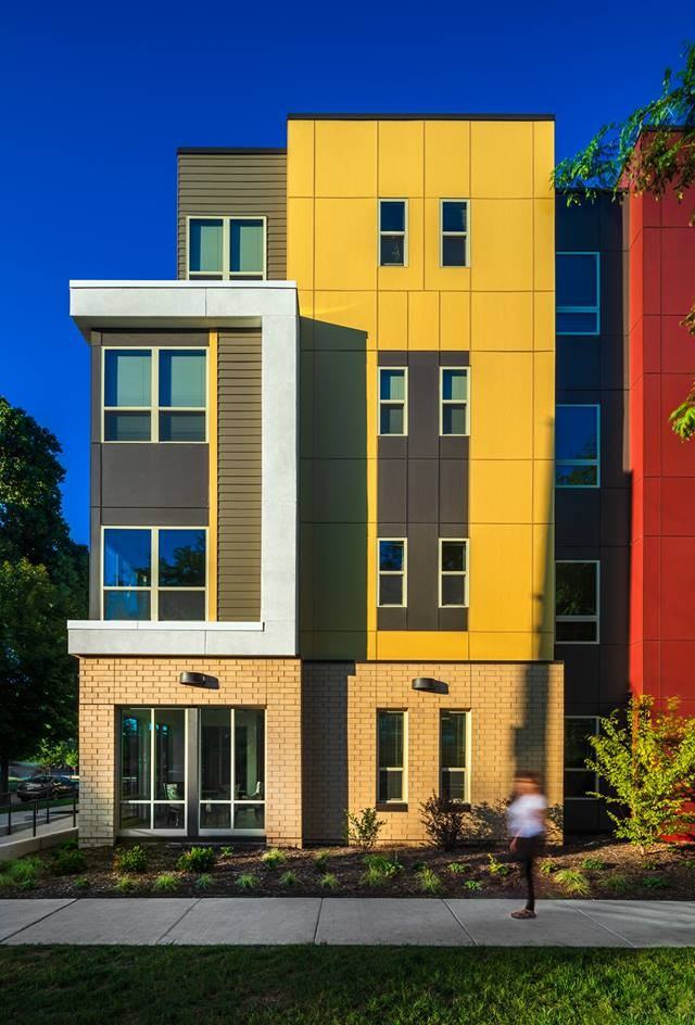 The Breese - Photo 2 of 38