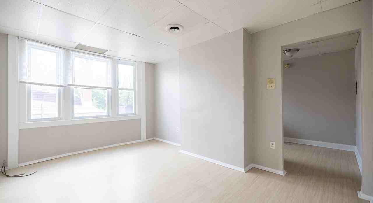 Fallowfield Apartments - Photo 6 of 42