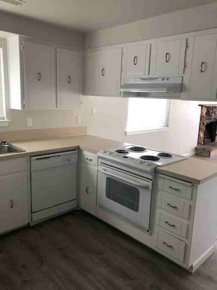 Prairie Place Duplexes - Photo 7 of 17