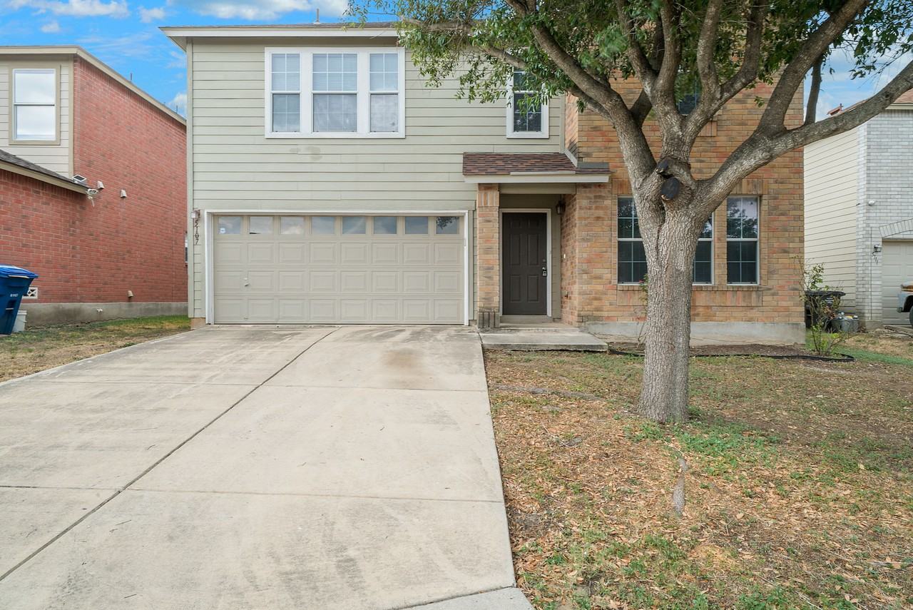5107 Meridian Farm - Photo 2 of 35