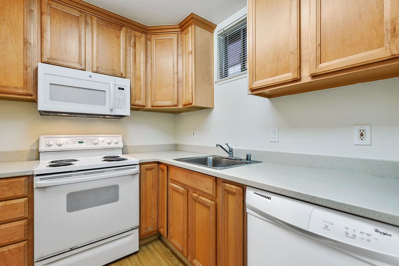 Birchwood Apartments - Photo 2 of 10