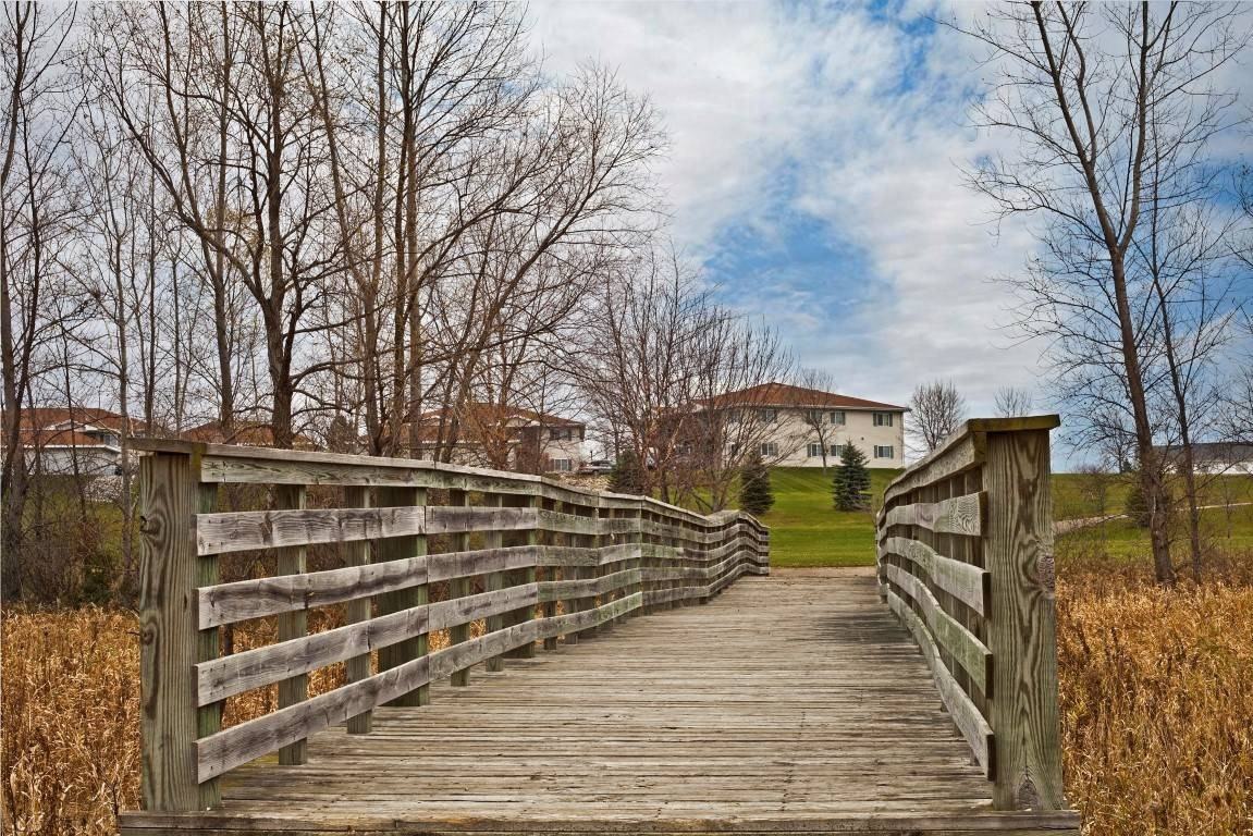 Parkside Village Apartment Homes in Mayville, WI Apartments 301 S Mountin Dr, Mayville, WI