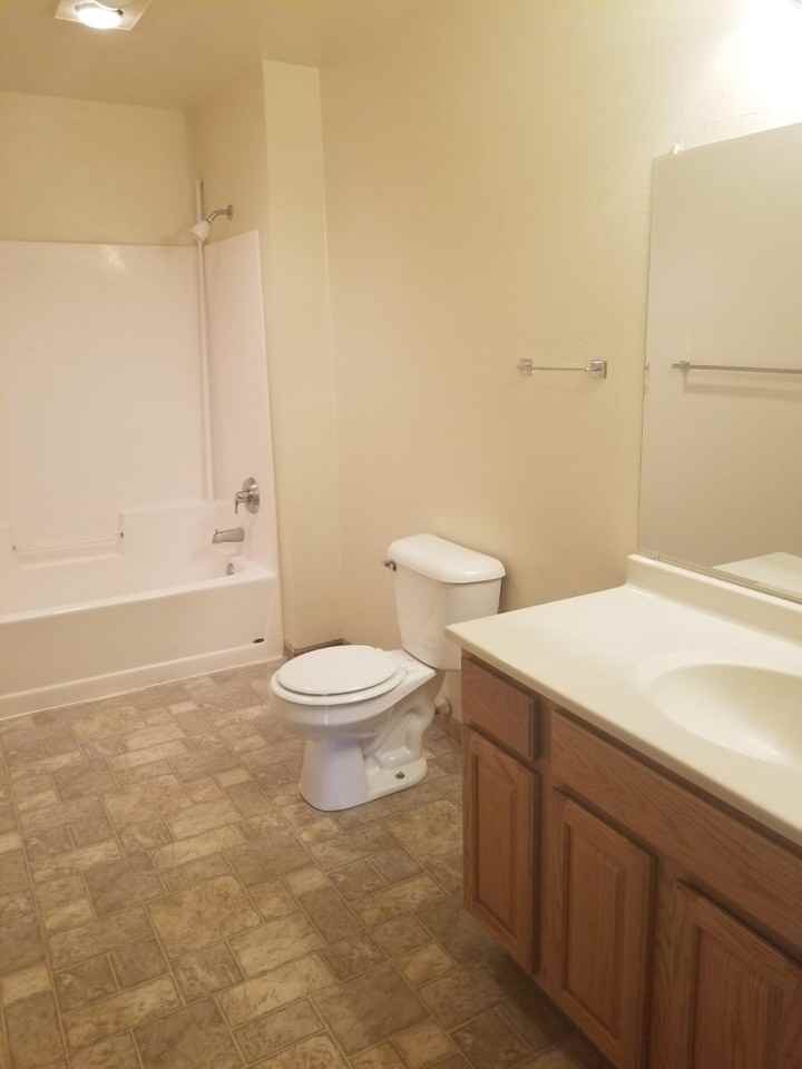 Parkside Village Apartment Homes in Mayville, WI - Photo 6 of 30