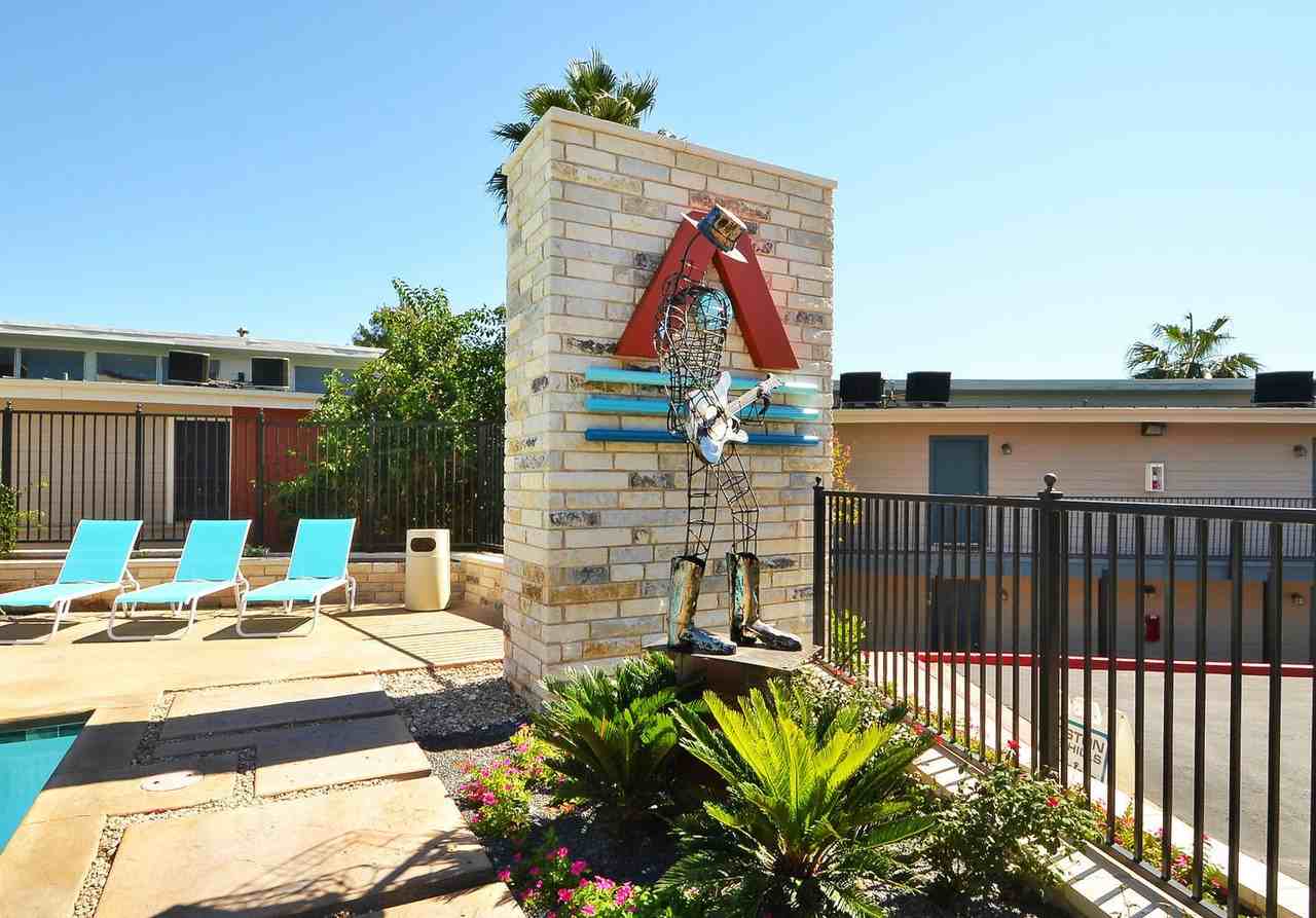 Easton Hills - Photo 7 of 48