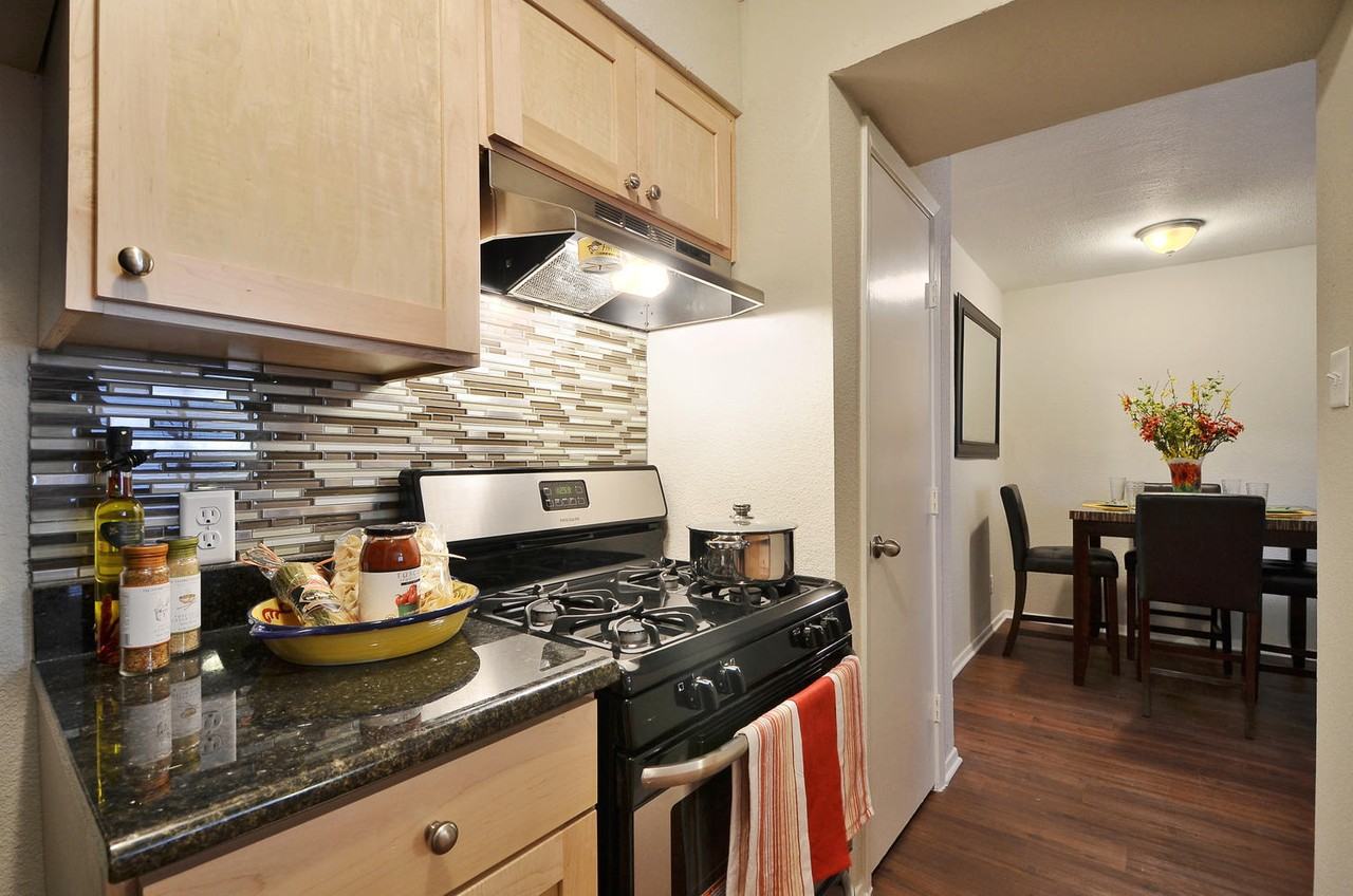 Easton Hills - Photo 5 of 31