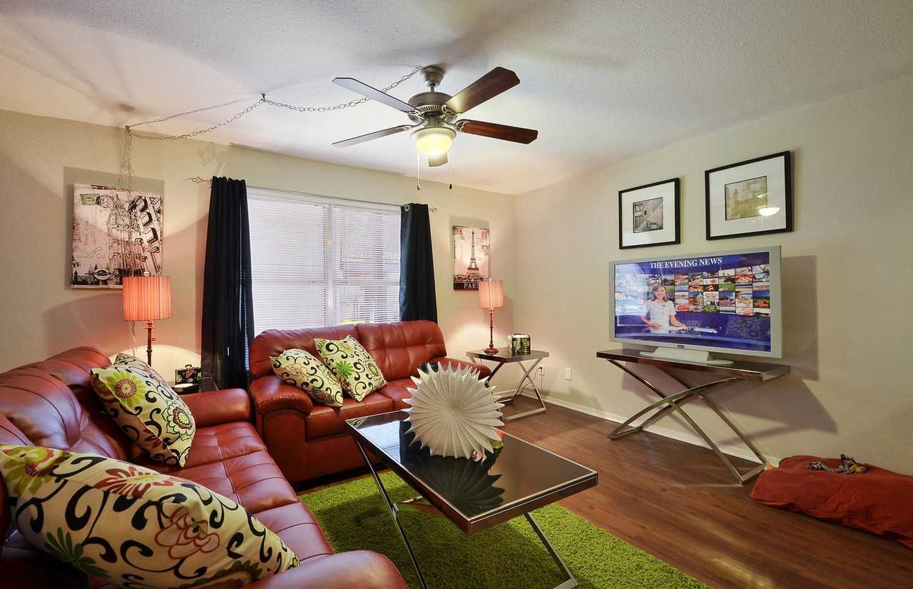 Easton Hills - Photo 6 of 31