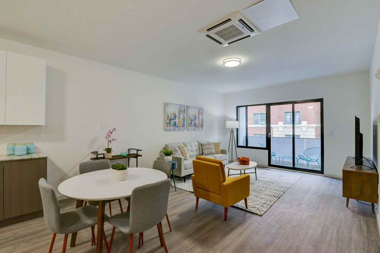 125 S. Harrison Street - Photo 2 of 6