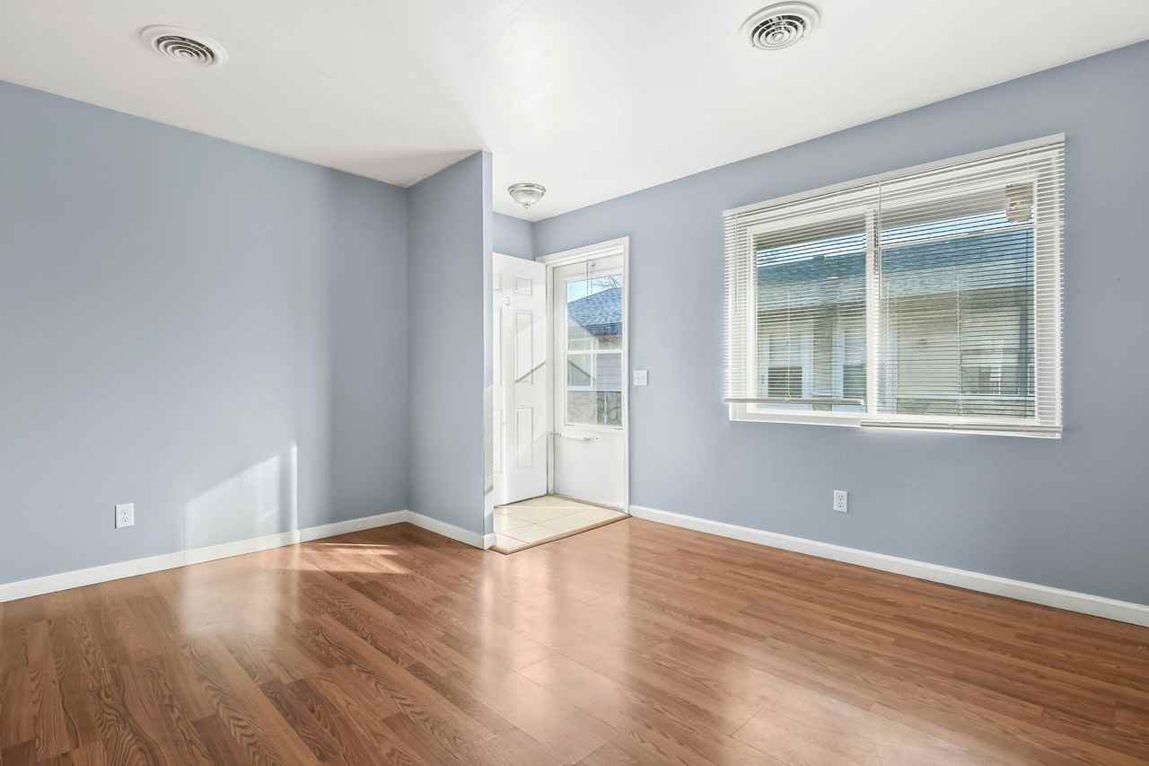 2836 Stanton -Building - Photo 5 of 20