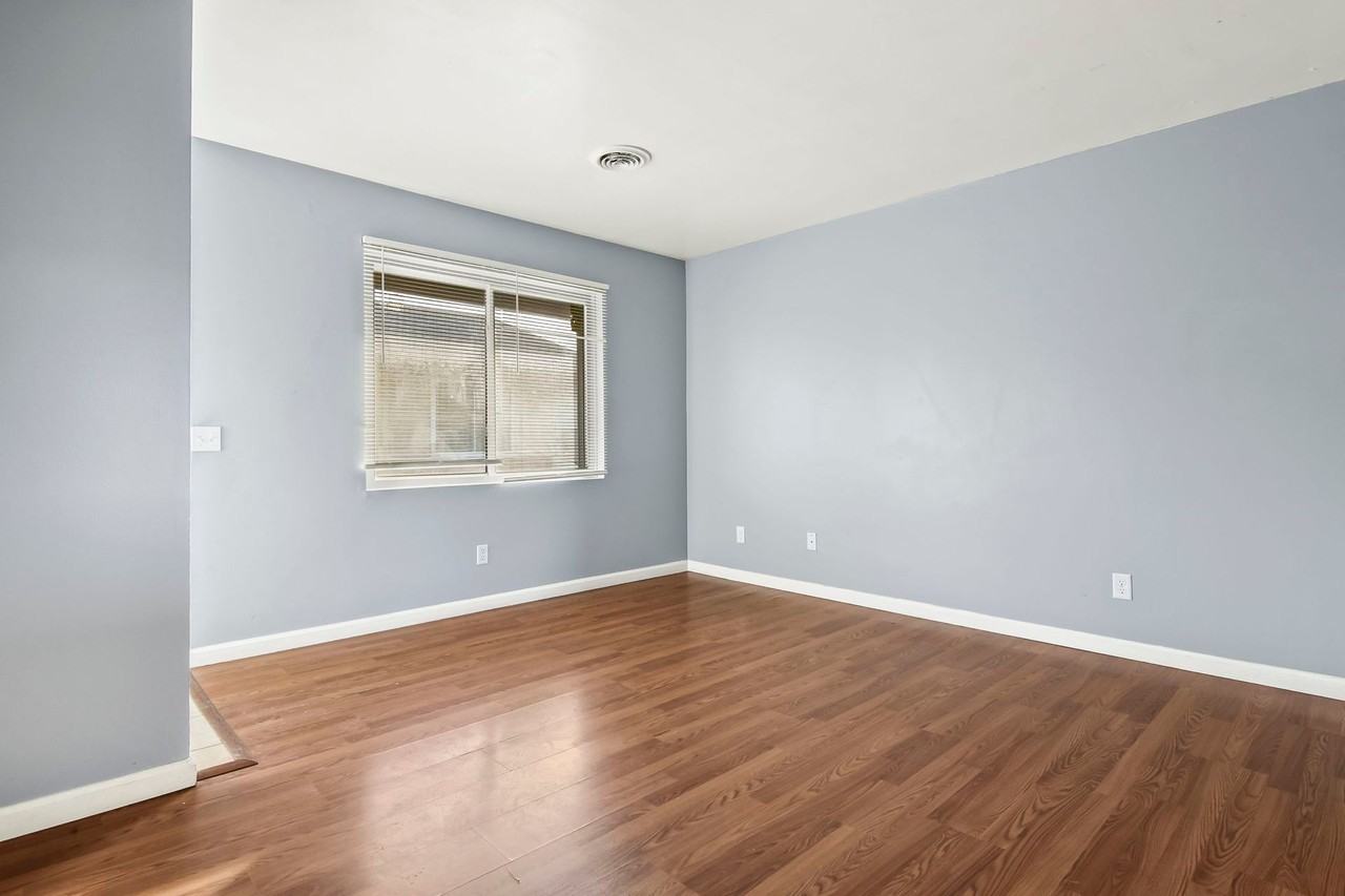 2836 Stanton -Building - Photo 6 of 20