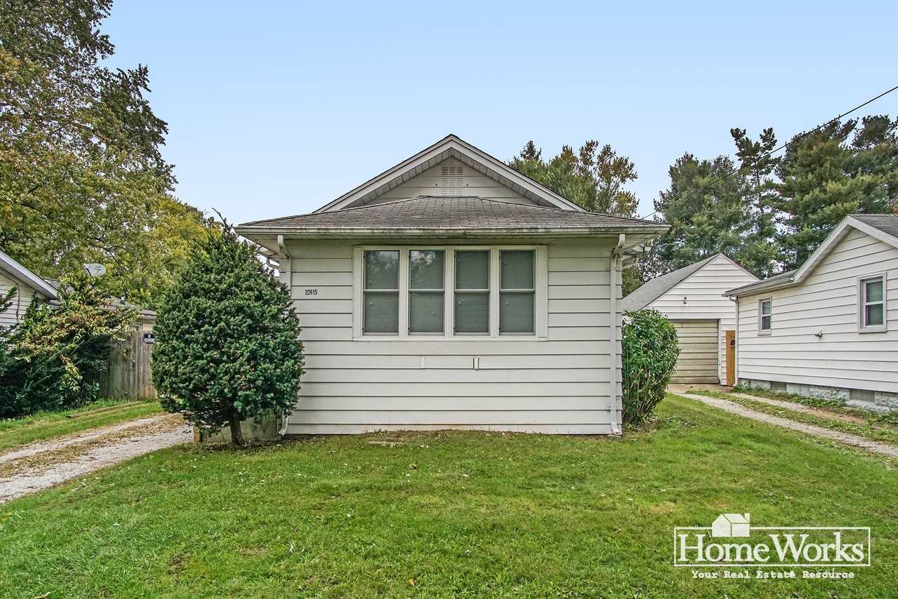 22815 Hartzer Ave - Photo 2 of 15