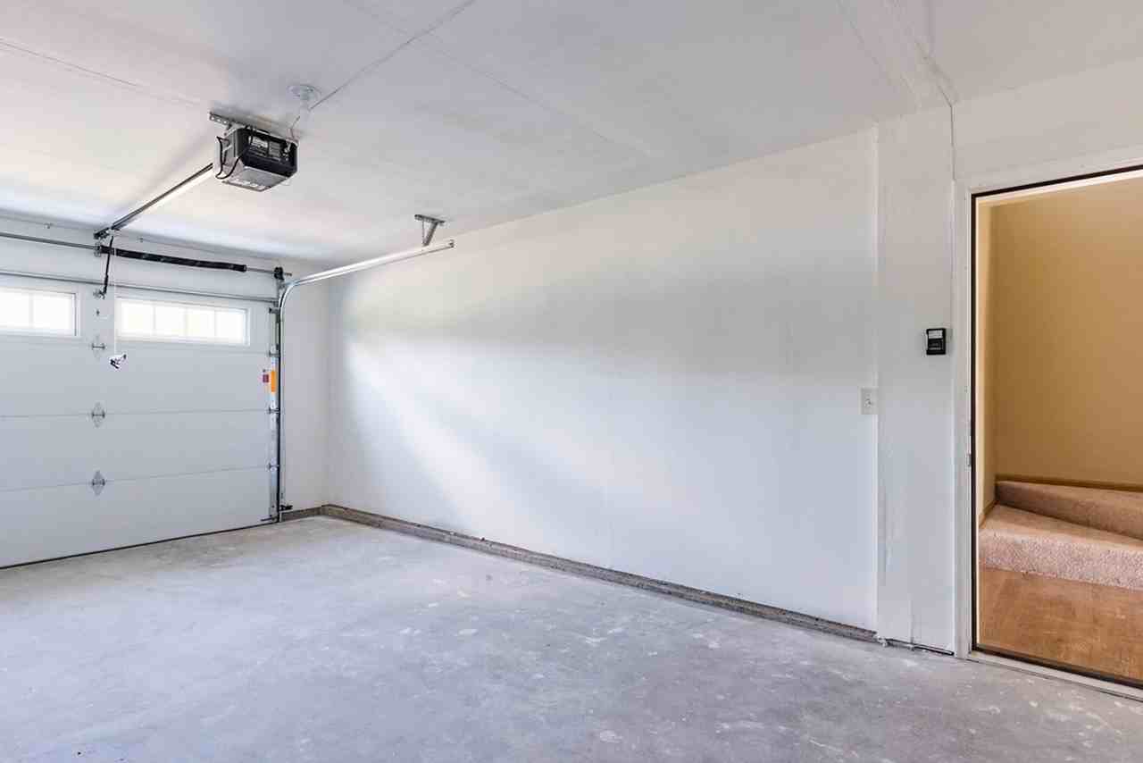 Pine Grove Estates Townhomes 2 - Photo 7 of 13