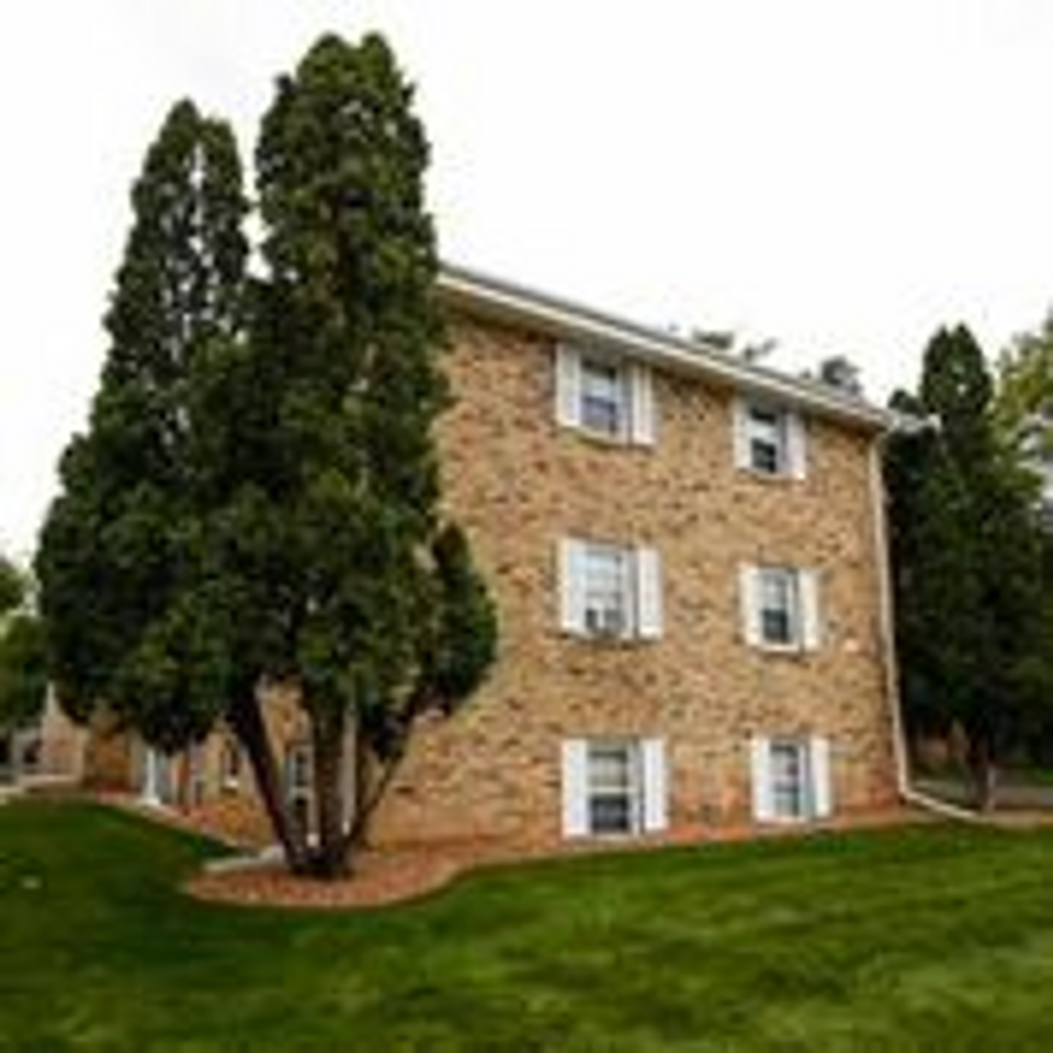 8209 West 30th 1/2 St. (Saint Louis Park) - Photo 2 of 10