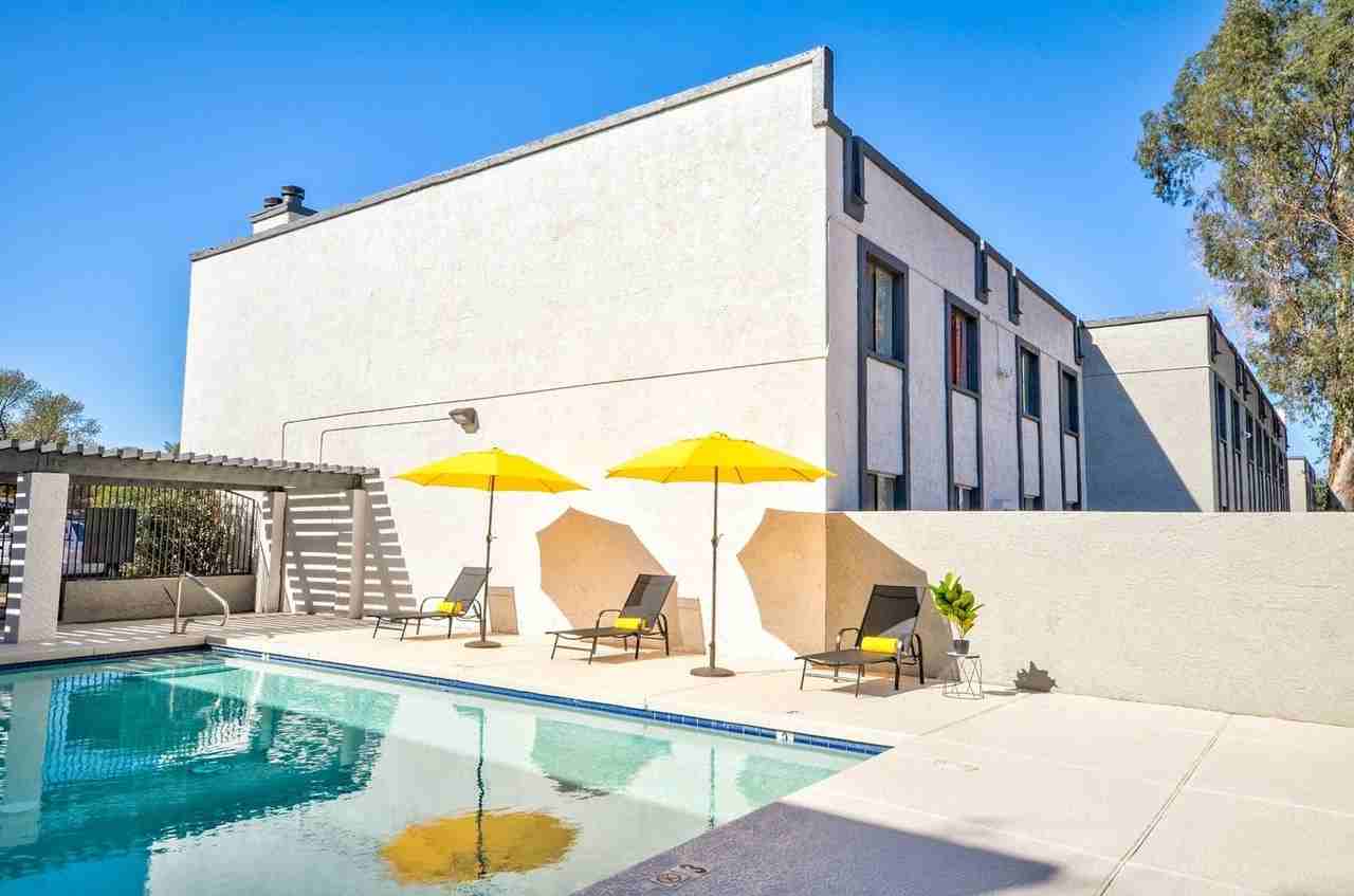 The Bronte West - Photo 5 of 23