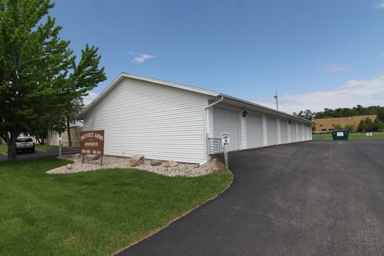 Prentice Arms - Photo 4 of 17