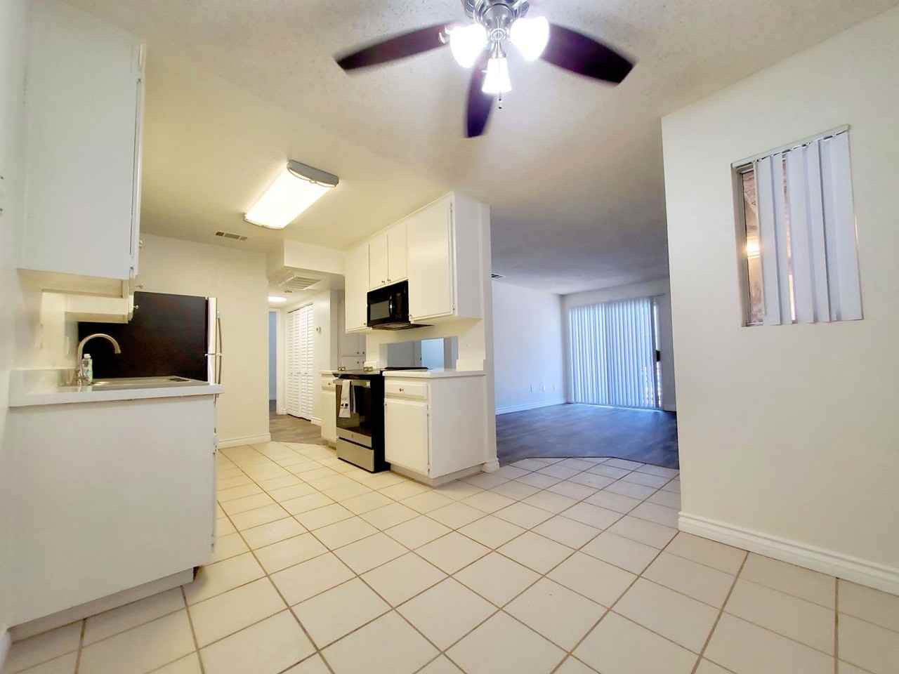 Evergreen Villas - Photo 3 of 24