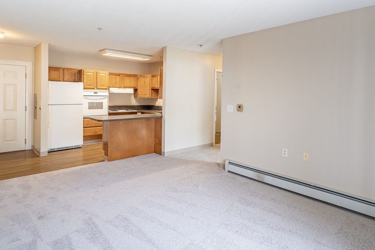 Bowers Landing of Merrimack - Photo 5 of 44