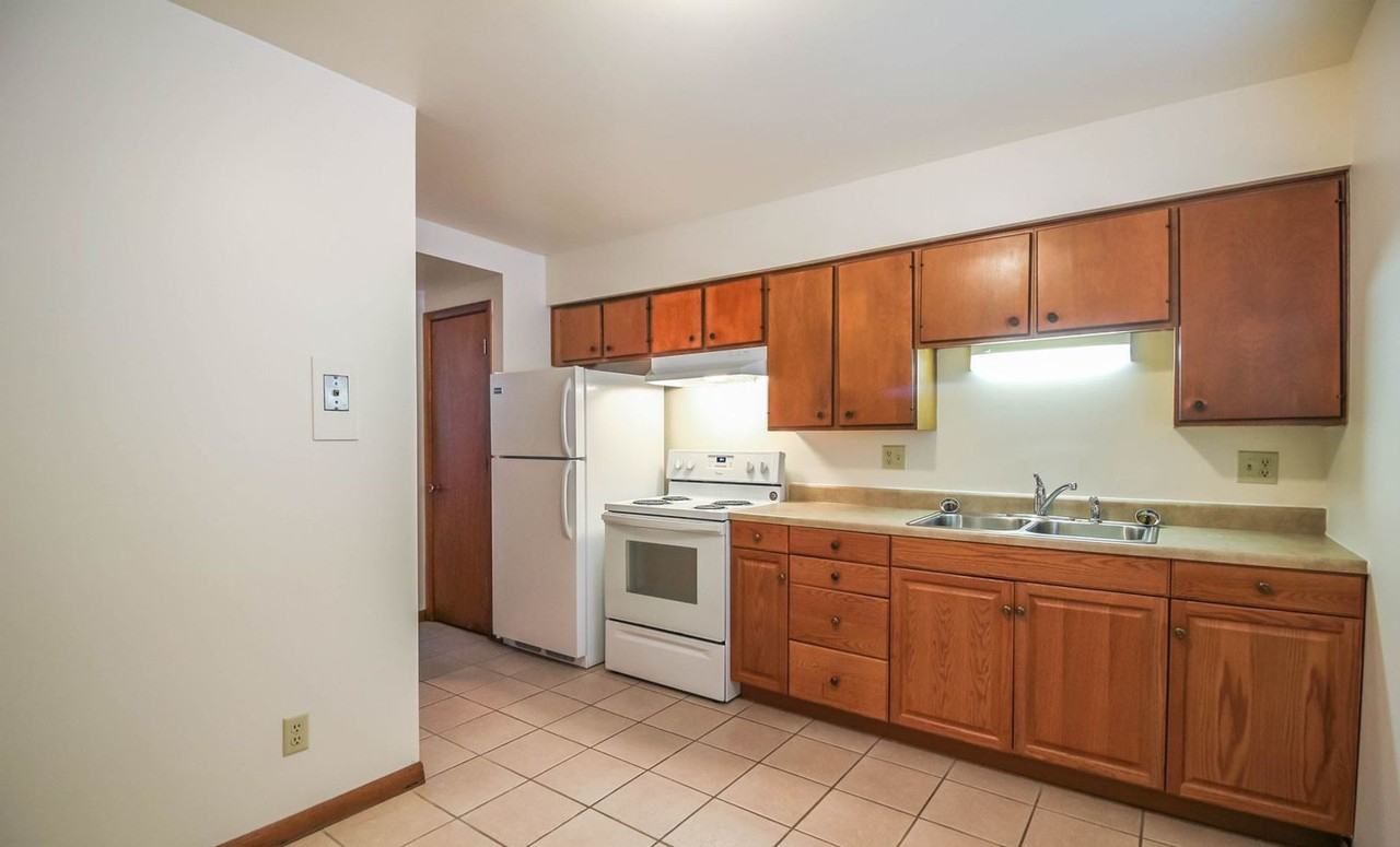 Norton Estates - Photo 3 of 10